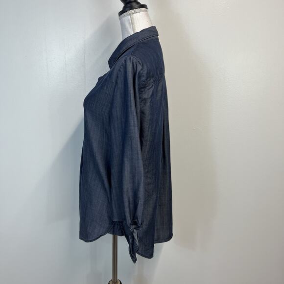 Liz Claiborne Blouse Shirt Tunic size Small Blue Denim Chambray Langenlook Barn - Picture 5 of 7